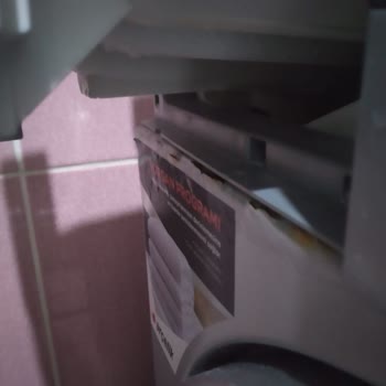 Arçelik Çamaşır Makinesi Köpük Akıtarak Paslanma Sorunu