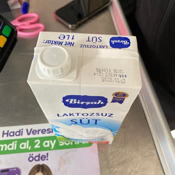 Bozuk Süt Ve İlgisiz Mağaza Personeli: A101'de Sağlık Tehlikesi