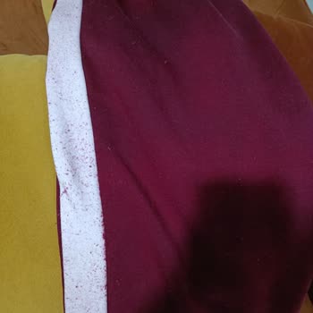 Renk Veren Eşofman Takımı Ve İade Sorunu