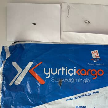 Yurtiçi Kargo Kargo Poşetinde Nasıl Yanık Var?!