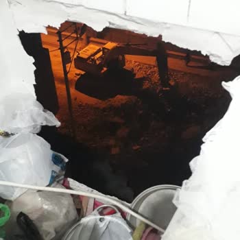 Palyun Yıkım Operatörleri Binaya Zarar Vermesi