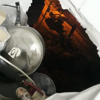 Palyun Yıkım Operatörleri Binaya Zarar Vermesi