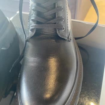 Derimod'dan Kullanılmış Ürün Ve İade Sorunu