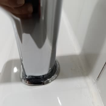 ECA Bataryaların Rozet Parçaları Çatladı