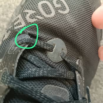 Problema con Nike Pegasus Trail 3 GTX, impermeabilidad y garantía fallida