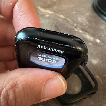 Spigen Kılıfı Apple Watch'umu Çizdi, Çözüm Bekliyorum