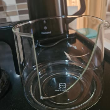 Homend Royaltea 1795H: Kırılan Cam Demlik Ve Yetersiz Müşteri Hizmeti