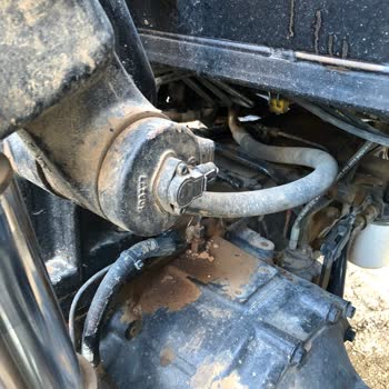 Tümosan 9115 Traktörün Sürekli Hidrolik Arızası