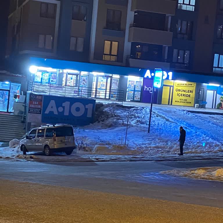 Mağaza Çalışanlarının Saygısız Tavırları Ve Düzensizlik