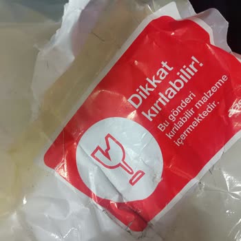 Kırık Ürün Teslimatı Ve Müşteri Memnuniyetsizliği