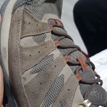 Brand New Columbia Shoes Wore Out Quickly – Denied Exchange or Refund