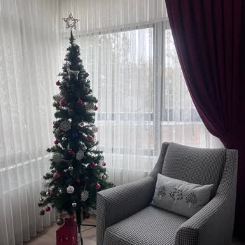 IKEA Yılbaşı Ağacının Orta Gövdesi Hayal Kırıklığı