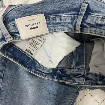 Pantolonun Beklenmedik Şekilde Bollaşması