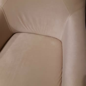 Istikbal Serra-Sofa enttäuscht mit minderwertiger Verarbeitung