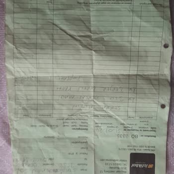 Istikbal Serra-Sofa enttäuscht mit minderwertiger Verarbeitung