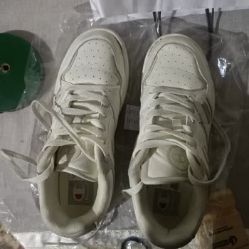 Champion Ayakkabıda Hayal Kırıklığı: Kullanıcı Hatası Mı?