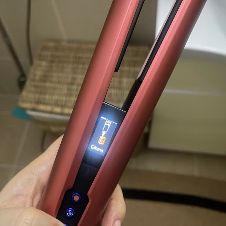 Dyson Airstrait Sürekli Filtre Uyarısı Veriyor, Müşteri Hizmetleri İlgisiz