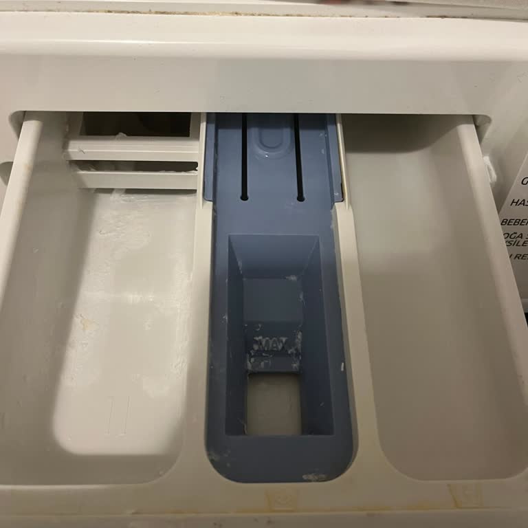 Samsung Çamaşır Makinesi İçin Eksik Sıvı Deterjan Kapağı Sorunu