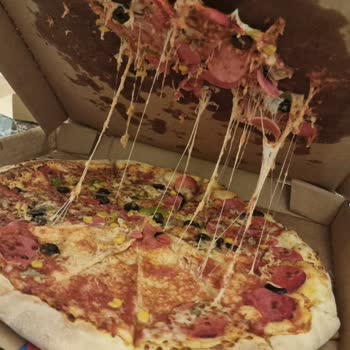 Domino's Şubesinde Saygısız Hizmet Ve Eksik Ürün Teslimatı