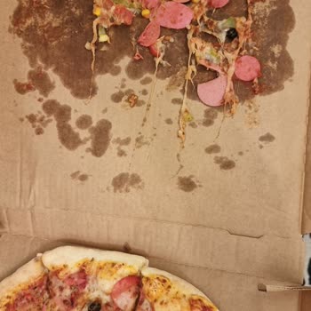 Domino's Şubesinde Saygısız Hizmet Ve Eksik Ürün Teslimatı