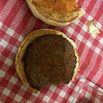 Çocuk Menüsünde Acı Sos Skandalı Ve Yetersiz Çözüm