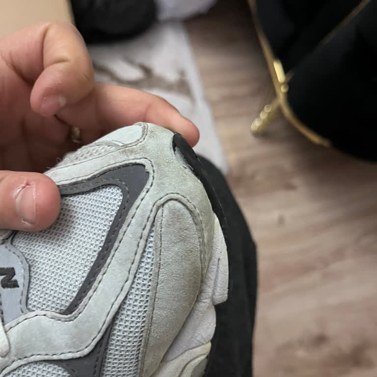 Ayakkabıda Açılma Ve İnceleme Sürecinde Hayal Kırıklığı