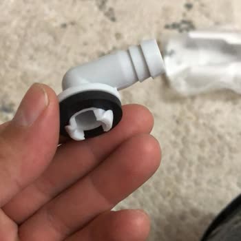 Kaira Klima Eksik Parçalarla Yapılan Hatalı Klima Montajı