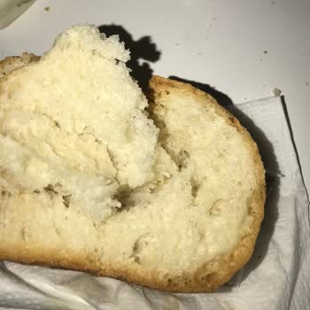 Yemeksepeti Karıncalı Ekmek Ve İlgisiz Müşteri Hizmetleri!