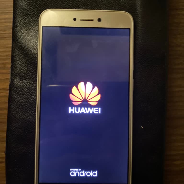 My Huawei P9 Lite Stuck on Logo Screen and Won’t Turn On