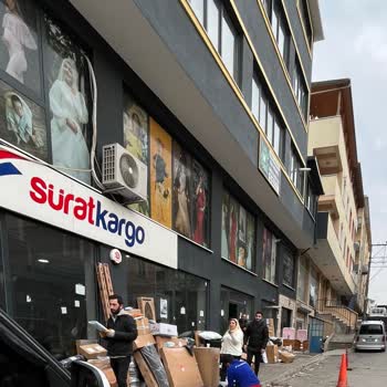 Sürat Kargo Tütünçiftlik Şubesi Teslimat Sorunları Ve Kötü Muamele
