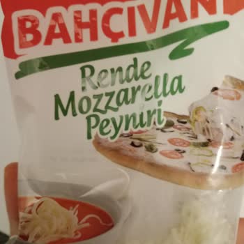 Taze Görünen Mozzarella'nın Küf Şoku