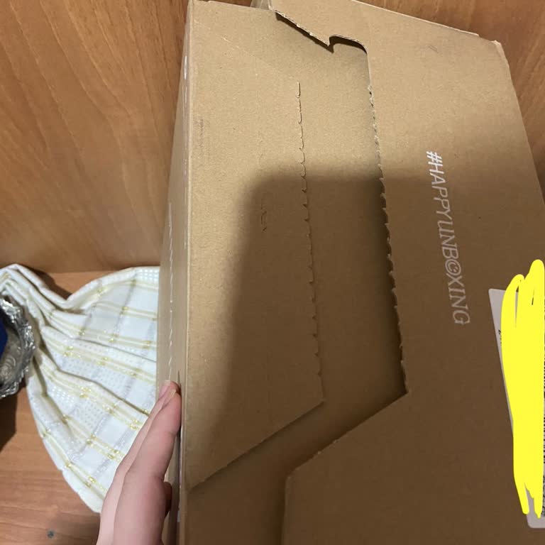 Stradivarius'tan Hatalı Ve Eksik Teslimat Kabusu