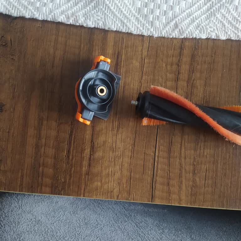 Philips Dikey Süpürgenin Başlık Fırçasıyla İlgili Sıkıntım Var Ama Maalesef Ulaşamıyorum!