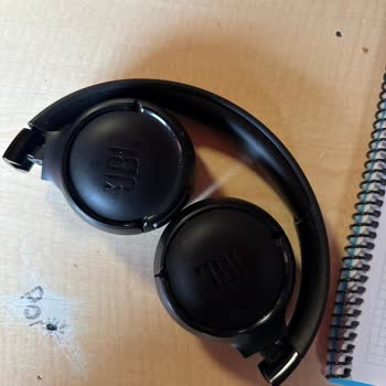 JBL 520BT Kulaklıkta Beklenmedik Kapanma Sorunu