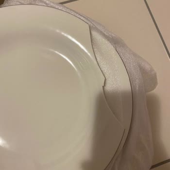 Kırık Servis Tabağı Sorunu Ve Yedek Parça Mağduriyeti