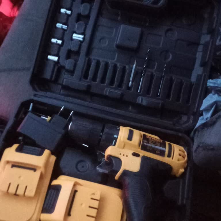 Dewalt Indash Android: Неправильный товар и проблемы с коммуникацией