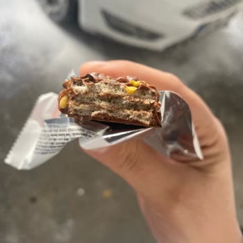Görseldeki Gofret Arası Antep Fıstığı Hayal Kırıklığı