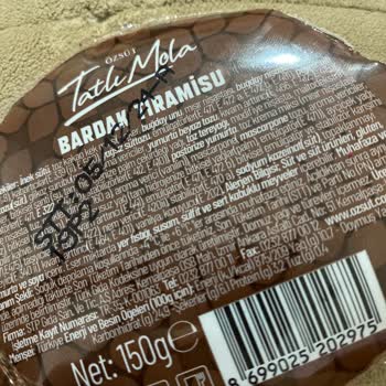 BİM'de Taze Olmayan Tiramisu Sorunu