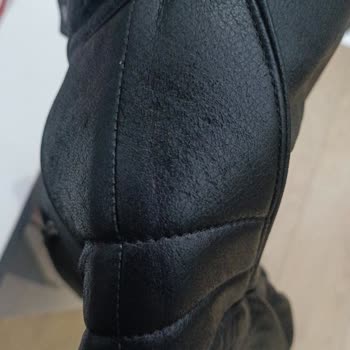 Derimod'dan Aldığım Ceket Çatladı, Mağaza İlgisiz Kaldı