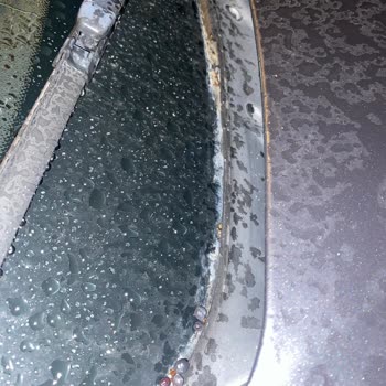 BMW Ön Cam Fitili Sorunu: Kronik Problem
