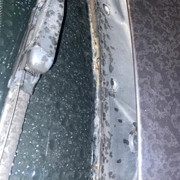 BMW Ön Cam Fitili Sorunu: Kronik Problem