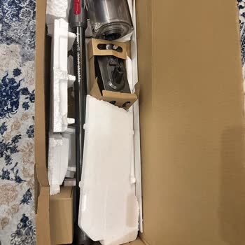 Dyson V15 Süpürge Boya Sorunu Ve Müşteri Hizmetleri Cevapsızlığı