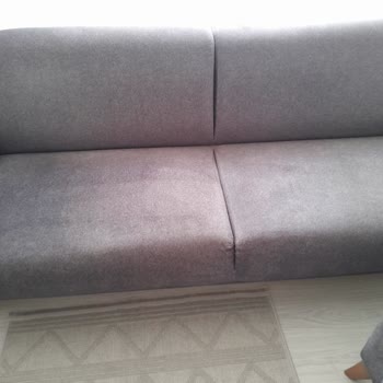 Gıcırdayan Koltuklar Ve Çözüm Bulunamayan Sorunlar