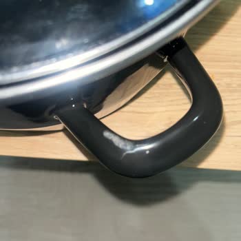 Schafer Kızartma Tenceresi Yamuk Ve Hasarlı Geldi