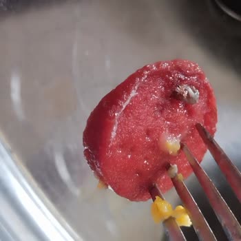 Sucukta Beklenmedik Yabancı Madde