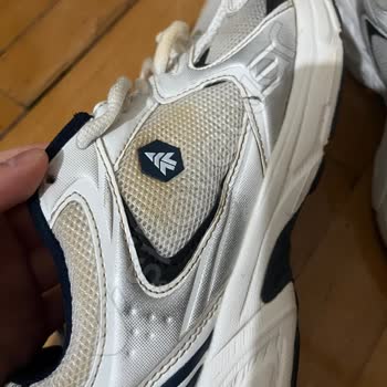 Aldığım Leke Çıkarıcı Ayakkabılarımı Mahvetti