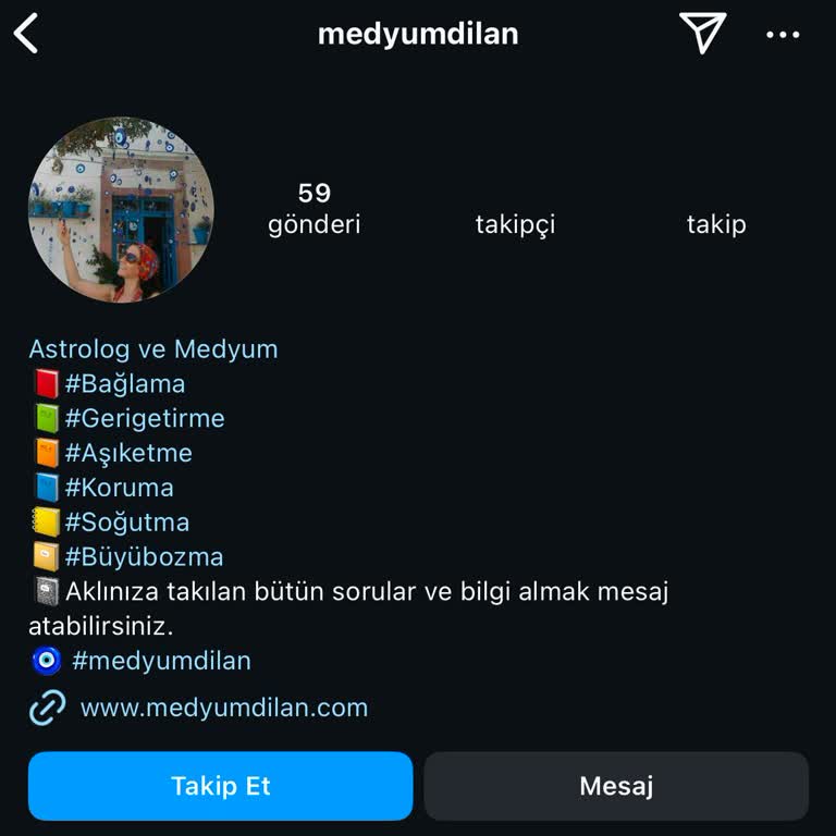 Instagram'da Medyum Hizmeti Aldatmacası
