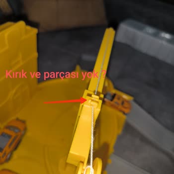 Kırık Oyuncak Seti Hayal Kırıklığı