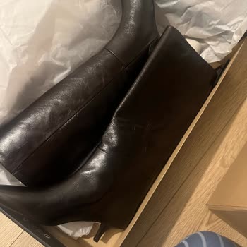 Eksik Ürün Teslimatı Ve Kurye Özensizliği