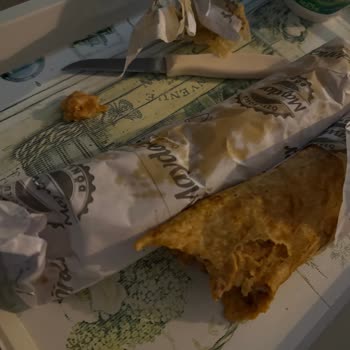 Çiğ Tavuk Şoku: Maydonoz Döner'de Hayal Kırıklığı